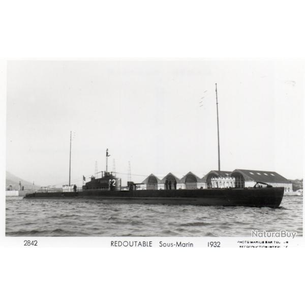 CPA - Marine de Guerre - " REDOUTABLE " Sous-Marin 1932 N1124