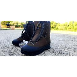Chaussures Meindl à 1 euro sans prix de réserve !!!