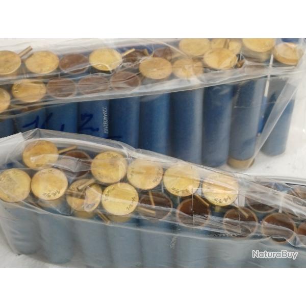 Douilles  broches calibre 14 mm x 65 (32). Lot de 20 douilles.