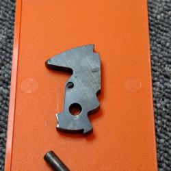 BAIKAL IJ18 - Pièce - Chien + axe (1)