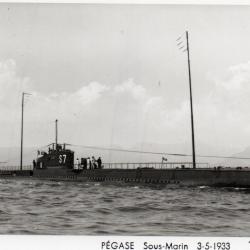 CPA - Marine de Guerre - Le Sous-Marins " PEGASE " 3-5-1933 N°1135