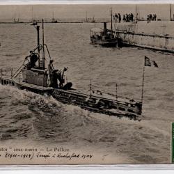 CPA -Marine de Guerre - Le " Castor " Le Sous-Marin La Pallice  N°1145