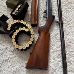 Fusil semi-automatique Benelli modèle 121 à inertie.