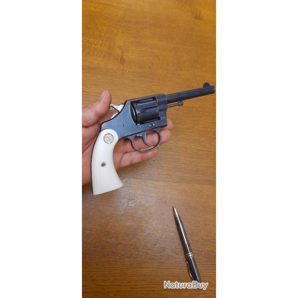 Magnifique colt new police