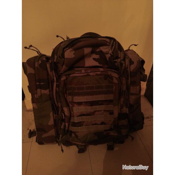 Sac  dos / Musette Flin neuf CAMELBAK / SAGEM DS camouflage OTAN CE (FS, GCM, Lgion)