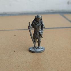 FIGURINE METAL STYLE SAMOURAI