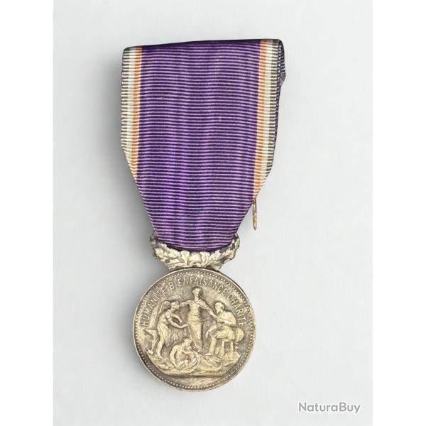 (118.001) Mdaille de l'Acadmie du Dvouement National