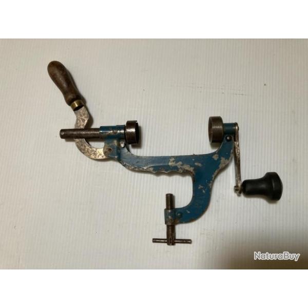 SERTISSEUR MARQUE PRIMA CAL 12 N148