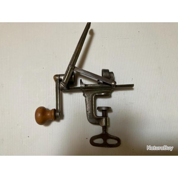 SERTISSEUR MANU ARMES ET CYCLES ST ETIENNE CAL 16 N153