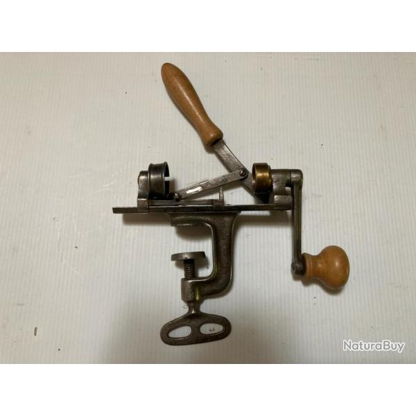 SERTISSEUR MANU ARMES ET CYCLES ST ETIENNE CAL 12N154