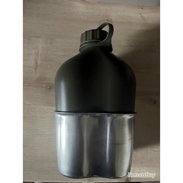 Gourde + Quart Arme Franaise