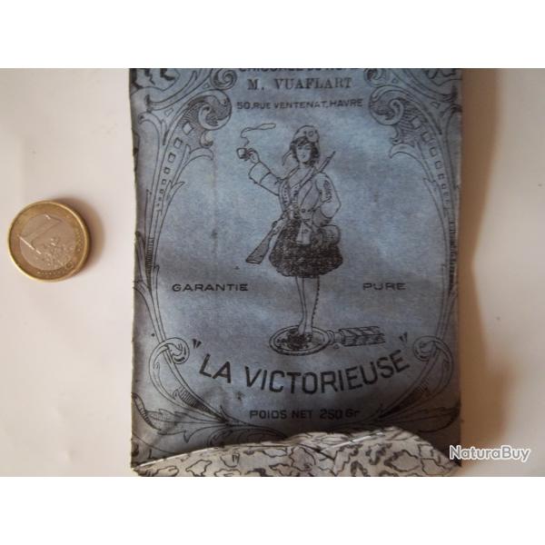 quipement souvenir militaire 14/18 " la victorieuse " chicore du Nord