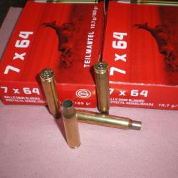 79  douilles calibre   7/64   marque   GECO   livrer avec  4  boites d,origine