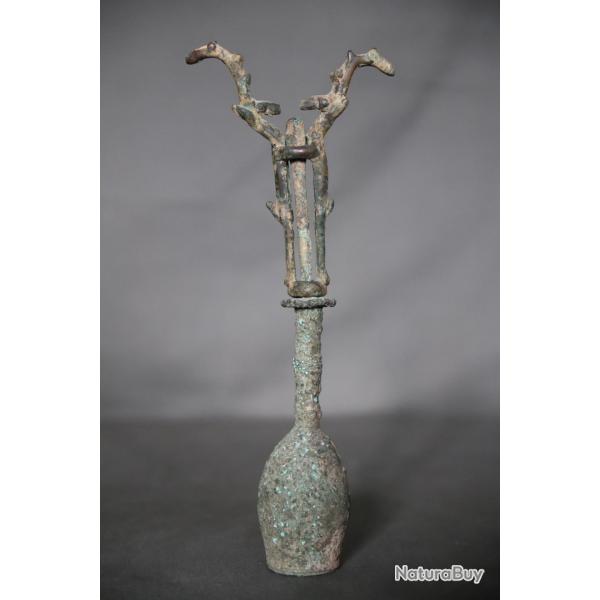 Idole funraire reprsentant deux bouquetins (ibex) - Luristan (louristan), 1100-700 avant JC