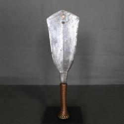 Beau couteau dit basakpwa - Congo, Centrafrique , Yakoma, Sango, Ngbandi... 1ère moitié  20ème siècl