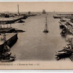 CPA - DUNKERQUE - L'Entrée du Port  N°1191