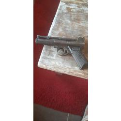 PISTOLET À PLOMB WEBLEY ET SCOTT. THE WEBLEY "MARKI "
