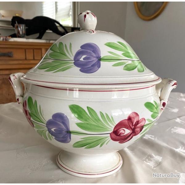 Soupire dcor Fleurs Faencerie de Sarreguemines France 1875 - 1900