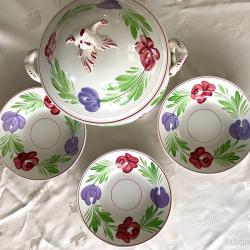 Ensemble soupière et 3 assiettes de Sarreguemines 19/ 20 eme siècle