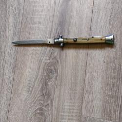 Couteau à système italien manche corne