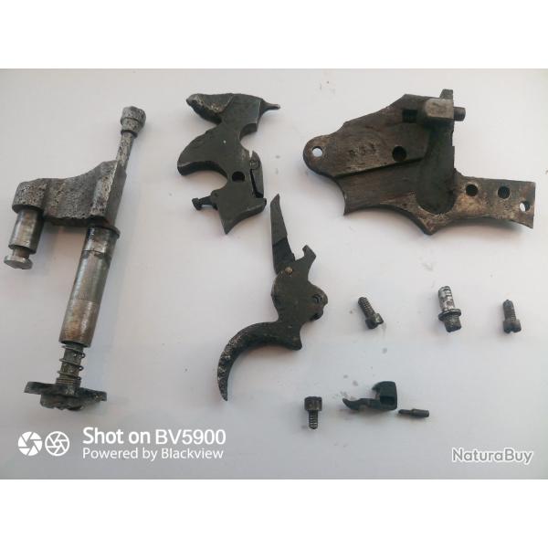 Pices revolver 92