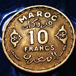 Maroc piece  de 10 francs (empire cherifien) 1371 ttb