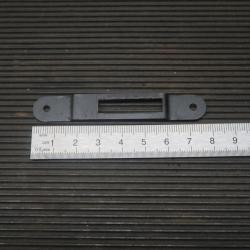 Plaque de dessous de pontet carabine de jardin inconnue Gaucher ? Manuarm ? REF @