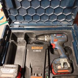 Perceuse viseuse BOSCH batterie
