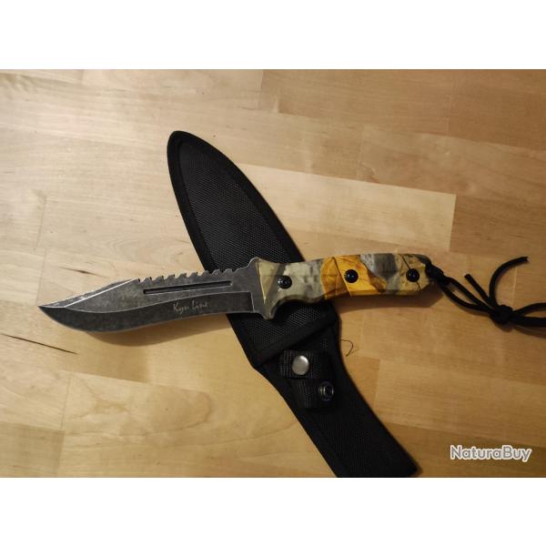 Couteau de combat de 30 cm Kyu Line avec une lame finition "stonewashed"