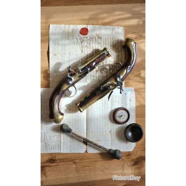 Paire de pistolet de Marine 18e