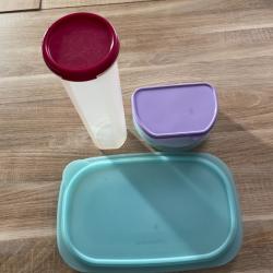 Lot 4 boîtes tupperware