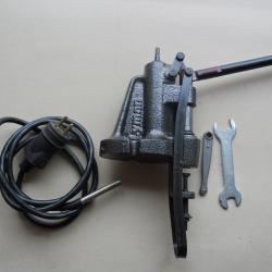 Presse LYMAN pour recalibrer et graisser les ogives
