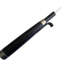 Couteau à huîtres « O'Knife », lame 4 cm acier inox , manche et garde ABS noir.