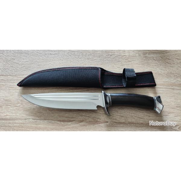 Couteau de chasse BSH avec manche en bois