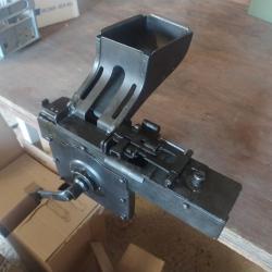 Gurtfuller "grailleuse chargeuse de bandes" mg42