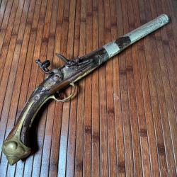 INTERESSANT PISTOLET A SILEX ET PERCUSSION PLATINE SIGNÉE POUR L'ORIENT EMPIRE OTTOMAN VERS 1800