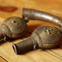 Poires et corne à poudre en Bronze - Afrique