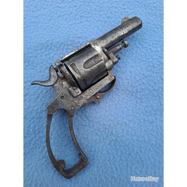 Grand Revolver buldog 320