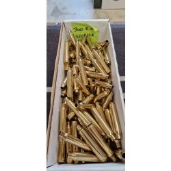 98 douilles Norma calibre 300 RUM tirées 1 fois