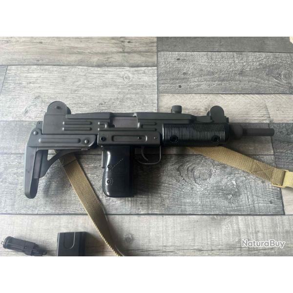 Airsoft Uzi Northeast  acier CO2 gaz culasse mobile Isralien avec 19 chargeurs / Culasse Acier