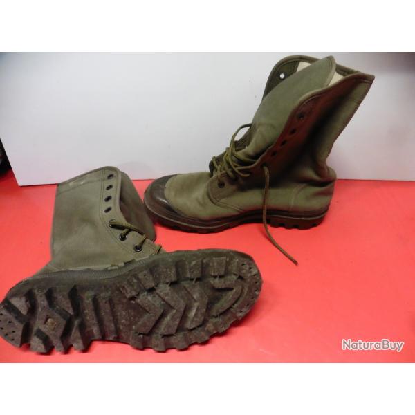Lot 5 - Paire de chaussures de brousse en toile Poenix Paladium ( Arme Franaise ) Taille 45