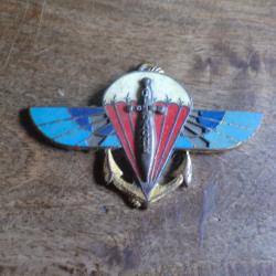 insigne 2° régiment  de parachutiste  d'infanterie de marine   / drago paris