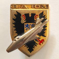 Insigne BA 103 : base aérienne 103 de Cambrai