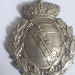 Casque à pointe blason central de plaque