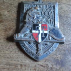 insigne 51° régiment d infanterie  / arthus bertrand