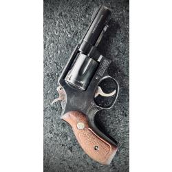 Smith & Wesson modèle 13-2 avec T grip