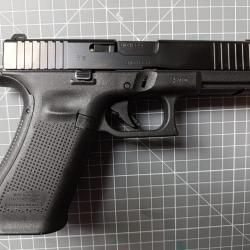 Glock 17 GEN 5 avec 3 chargeurs