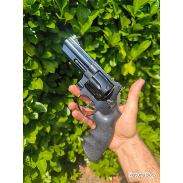 Taurus Modle 44