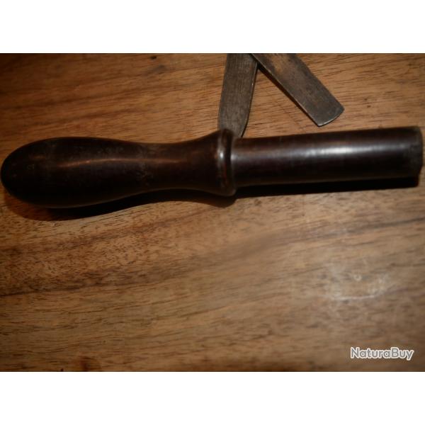 Bourroir en Ebne Cal 16 provenant du coffret d'un fusil de luxe