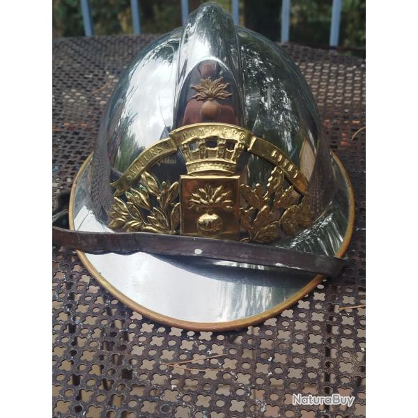 Ancien casque de pompier mod 33